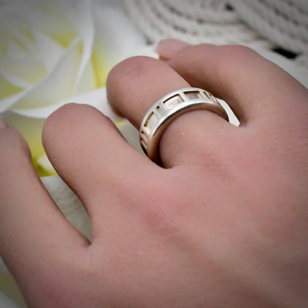 Authentic Tiffany & Co. Atlas Pierced Ring 925 Italy 1995 Size 5.5